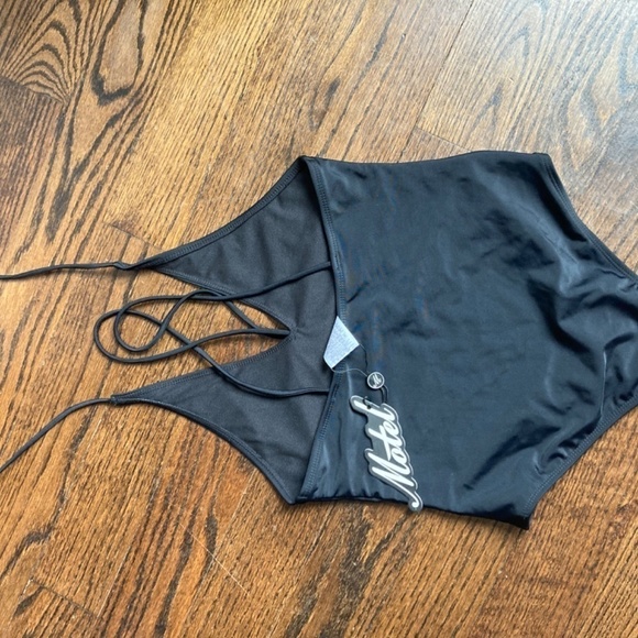 BNWT MOTEL BLACK ONE PIECE BATHING SUIT SIZE SMALL - Picture 2 of 4